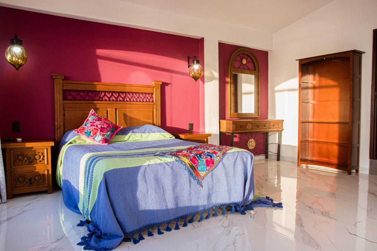 Departamentos Claussen Hotel Mazatlan Exterior photo